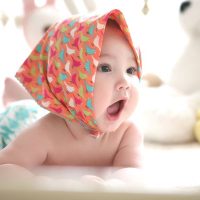 赤ちゃんがいる部屋づくりとは？アパートで実践できる工夫や部屋探しのポイント